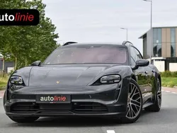 Grijs Gebruikt 2022 Porsche Taycan Sport Turismo Sedan | € 65.799 (Super prijs)