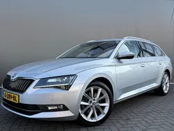Grijs Gebruikt 2019 Skoda Superb Business Line Stationwagen | € 20.899 (Eerlijke prijs)