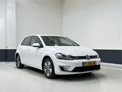 Wit Gebruikt 2018 VW e-Golf Hatchback | € 10.949 (Eerlijke prijs)