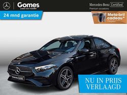 Zwart Gebruikt 2024 Mercedes A250 AMG line Sedan | € 34.950 (Eerlijke prijs)