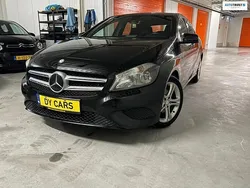 Zwart Gebruikt 2015 Mercedes A180 Prestige Hatchback | € 10.450 (Super prijs)