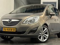 Bruin Gebruikt 2010 Opel Meriva Cosmo MPV | € 3.995 (Goede deal)