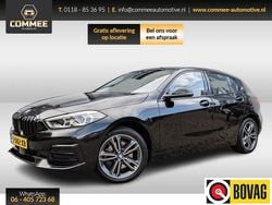 Hatchback Gebruikt 2023 BMW 118 Sport Line Hatchback | € 24.944 (Goede deal)
