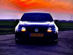 Zwart Gebruikt 2004 VW Golf IV Trendline Hatchback | € 3.000 (Iets duurder)