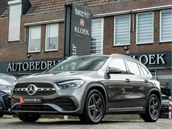 Grijs Gebruikt 2020 Mercedes GLA200 AMG line SUV | € 34.950 (Eerlijke prijs)