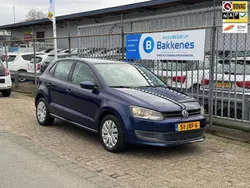 Blauw, metallic lak Gebruikt 2009 VW Polo Comfortline Hatchback | € 3.845 (Eerlijke prijs)