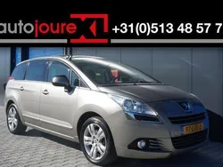 Grijs Gebruikt 2010 Peugeot 5008 MPV | € 4.450 (Eerlijke prijs)