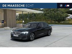 Zwart Nieuw 2025 BMW 330e Comfort Edition Sedan | € 70.239 (Eerlijke prijs)