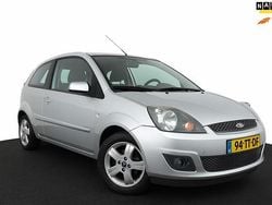 Grijs Gebruikt 2007 Ford Fiesta Futura Hatchback | € 1.950 (Eerlijke prijs)