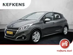 Grijs Gebruikt 2019 Peugeot 208 Signature Sky Hatchback | € 10.900 (Goede deal)