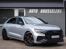 Grijs Gebruikt 2021 Audi Q8 S-line plus SUV | € 74.895