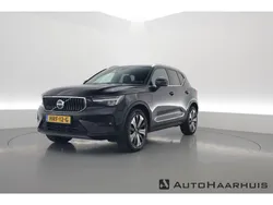 Zwart Gebruikt 2023 Volvo XC40 Inscription SUV | € 37.900 (Eerlijke prijs)