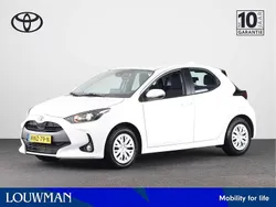 Wit Gebruikt 2023 Toyota Yaris Hybrid Active Hatchback | € 21.445 (Goede deal)