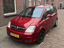 Rood Gebruikt 2006 Opel Meriva Enjoy MPV | € 1.950 (Goede deal)