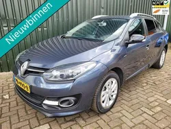 Grijs Gebruikt 2016 Renault Mégane GrandTour LIMITED Stationwagen | € 5.990 (Goede deal)