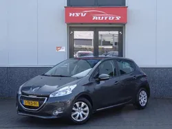 Grijs Gebruikt 2014 Peugeot 208 Envy Hatchback | € 4.750 (Goede deal)