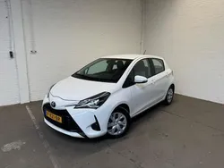 Wit Gebruikt 2018 Toyota Yaris Hatchback | € 14.900 (Eerlijke prijs)