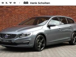 Grijs Gebruikt 2018 Volvo V60 Dynamic Stationwagen | € 19.950 (Super prijs)