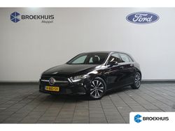 Zwart Gebruikt 2020 Mercedes A180 Business Hatchback | € 25.195 (Goede deal)