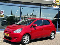 Rood Gebruikt 2015 Mitsubishi Space Star Intense+ Hatchback | € 6.499 (Eerlijke prijs)
