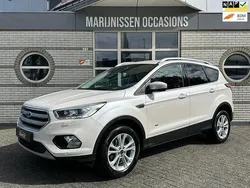 Wit Gebruikt 2017 Ford Kuga Titanium SUV | € 18.950 (Eerlijke prijs)
