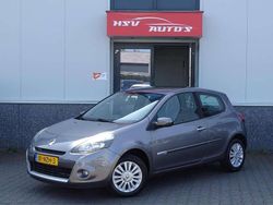 Grijs Gebruikt 2011 Renault Clio II Collection Hatchback | € 1.650 (Goede deal)