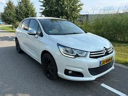 Wit Gebruikt 2016 Citroën C4 Feel Hatchback | € 7.499 (Eerlijke prijs)