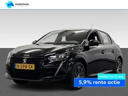 Zwart, metallic lak Gebruikt 2021 Peugeot e-208 Active Hatchback | € 15.930 (Goede deal)