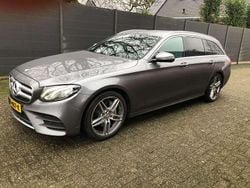 Grijs Gebruikt 2017 Mercedes E200 Business Stationwagen | € 26.950 (Eerlijke prijs)