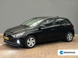 Zwart Gebruikt 2022 Hyundai i20 Comfort Hatchback | € 20.395 (Eerlijke prijs)