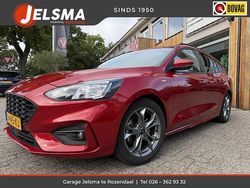 Rood Gebruikt 2020 Ford Focus ST-Line Stationwagen | € 10.900 (Goede deal)