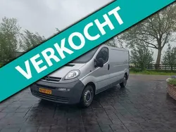 Grijs Gebruikt 2004 Opel Vivaro Van | € 3.895 (Eerlijke prijs)