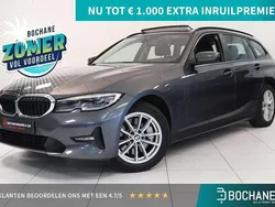 Grijs, metallic lak Gebruikt 2021 BMW 330e Stationwagen | € 32.440 (Super prijs)