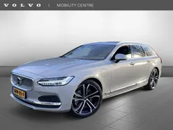 Grijs Gebruikt 2024 Volvo V90 Stationwagen | € 63.945 (Duur)