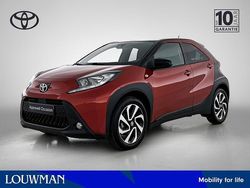 Rood Gebruikt 2024 Toyota Aygo X Pulse SUV | € 22.950