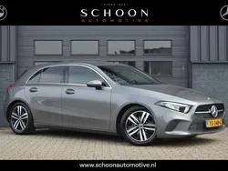 Grijs Gebruikt 2018 Mercedes A160 Advantage Hatchback | € 16.950 (Eerlijke prijs)