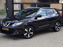 Zwart Gebruikt 2017 Nissan Qashqai N-Connecta SUV | € 11.745 (Eerlijke prijs)