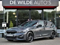 Grijs, metallic lak Gebruikt 2021 BMW 330 M Sport Stationwagen | € 39.900 (Eerlijke prijs)