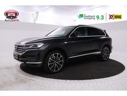Zwart Gebruikt 2020 VW Touareg SUV | € 45.995 (Iets duurder)