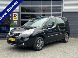 Zwart Gebruikt 2020 Peugeot TePee Active MPV | € 13.995