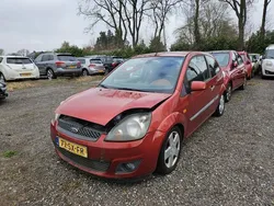 Oranje Gebruikt 2006 Ford Fiesta Futura Hatchback | € 995 (Super prijs)