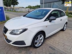 Wit Gebruikt 2010 Seat Ibiza SC Hatchback | € 2.595 (Eerlijke prijs)