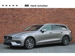 Grijs Gebruikt 2019 Volvo V60 Inscription Stationwagen | € 31.950 (Duur)
