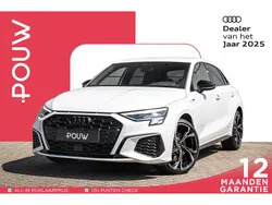 Wit Gebruikt 2022 Audi A3 Sportback Competition Hatchback | € 35.400 (Eerlijke prijs)