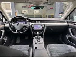 Zwart Gebruikt 2016 VW Passat Stationwagen | € 15.000 (Eerlijke prijs)