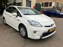 Wit Gebruikt 2015 Toyota Prius Hatchback | € 8.999 (Goede deal)