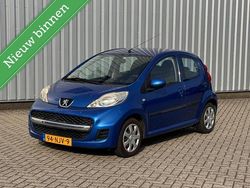 Blauw Gebruikt 2010 Peugeot 107 Hatchback | € 2.299 (Eerlijke prijs)