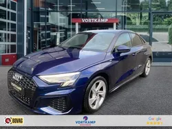 Blauw Gebruikt 2021 Audi A3 S-Line Sedan | € 26.500 (Eerlijke prijs)
