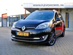 Zwart Gebruikt 2014 Renault Grand Scénic III Bose Edition MPV | € 10.950 (Duur)