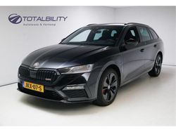 Zwart Gebruikt 2022 Skoda Octavia Business Line Stationwagen | € 28.950 (Super prijs)